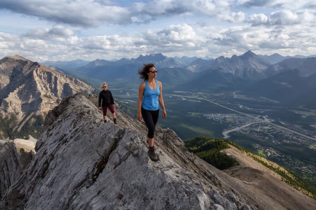 Summer activities Hiking in the canadian rockies